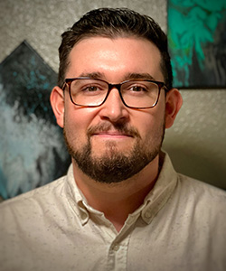 GavinTraber_250x300 GavinTraber_250x300